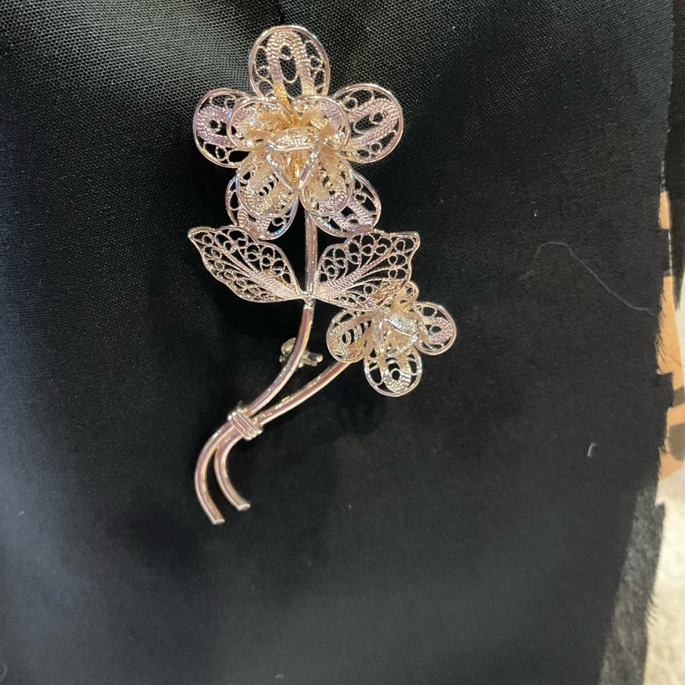 Silver 925 pin/broach filigree workmanship